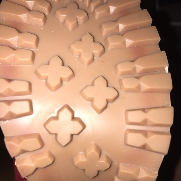 NEW Red suede ankle chunky heel bootie - Picture 3 of 4